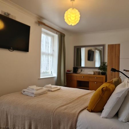 The Torland - Paignton Seafront - Free Parking, All Rooms En-Suite Eksteriør bilde