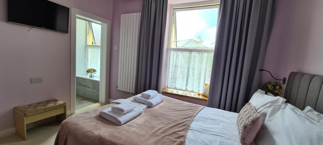 The Torland - Paignton Seafront - Free Parking, All Rooms En-Suite Eksteriør bilde